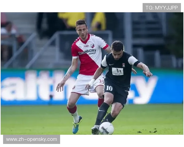 恩德里克马赛回旋过人惊艳全场，里昂球迷起立鼓掌