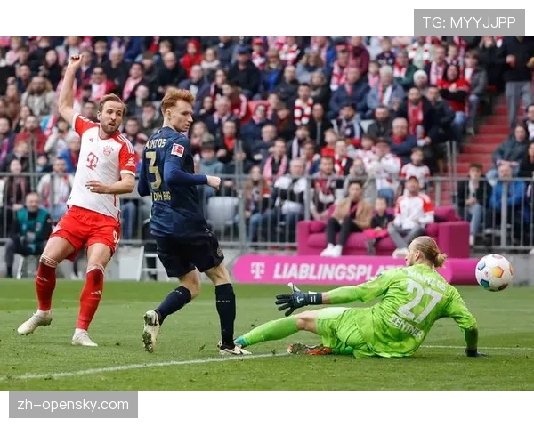 即时：凯恩点射破门，拜仁慕尼黑1-0领先美因茨。